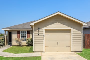 5607 Forest Canyon San Antonio, TX 78252